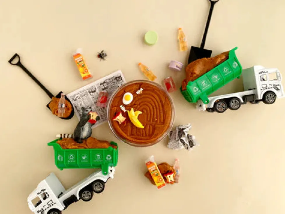 Earth Grown KidDough: Bagged Sensory Kit - Garbage