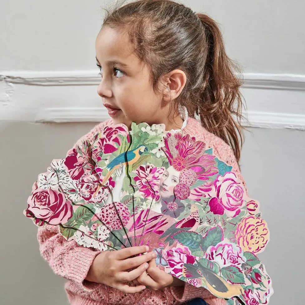 eeBoo Paper Fans: Sarah