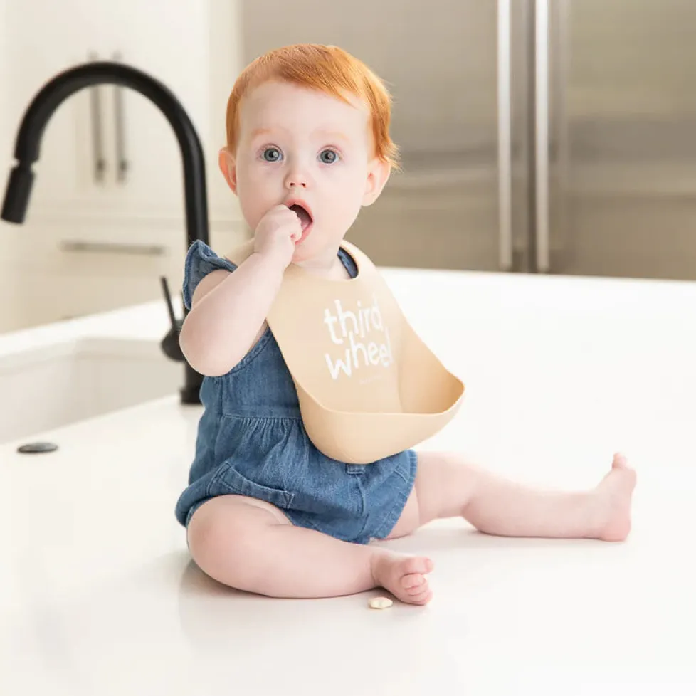 Bella Tunno Wonder Bib: Third Wheel