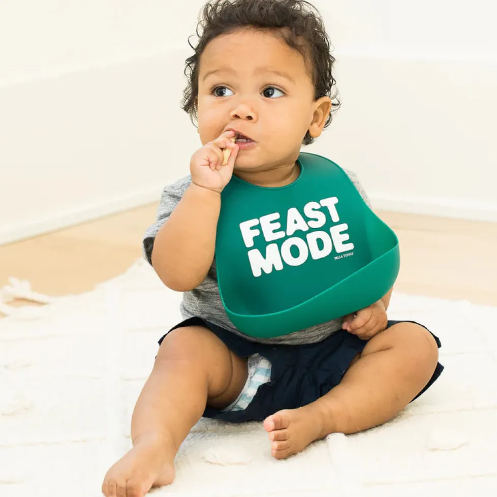 Bella Tunno Wonder Bib: Feast Mode