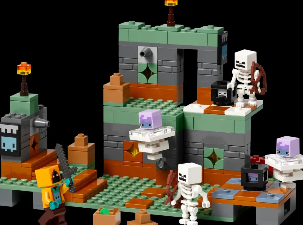 LEGO® Minecraft™ The Trial Chamber 21271