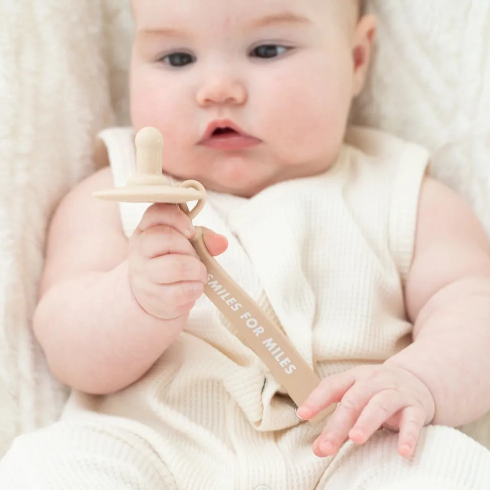 Bella Tunno Pacifier Clip: Smiles for Miles