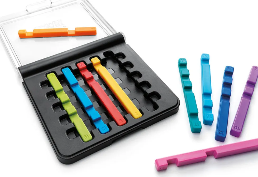 Smart Games IQ STIXX Puzzle Game