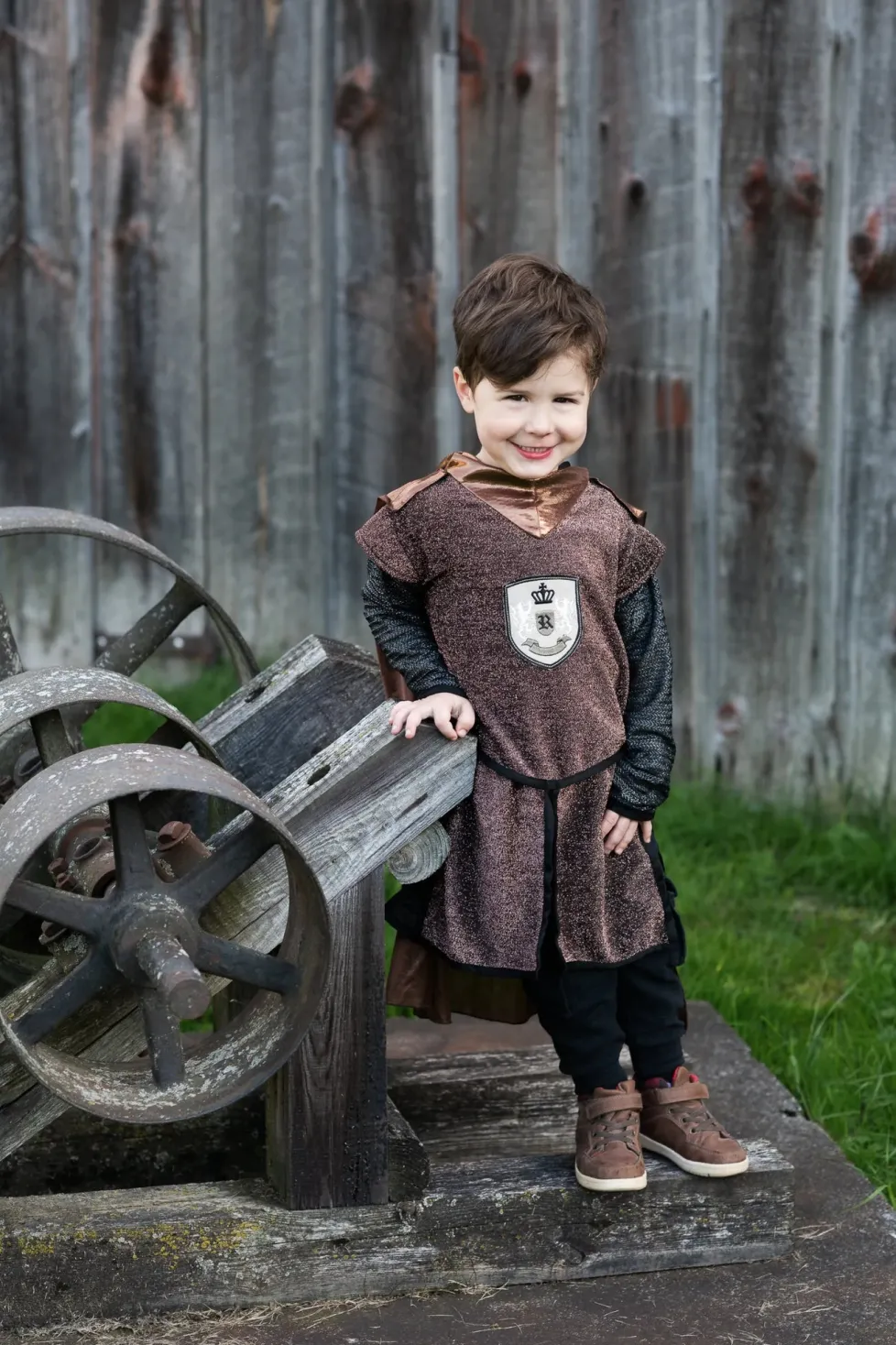Great Pretenders Brilliant Copper Knight Tunic size 5/6