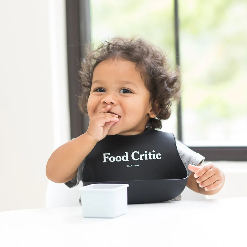 Bella Tunno Wonder Bib: Food Critic